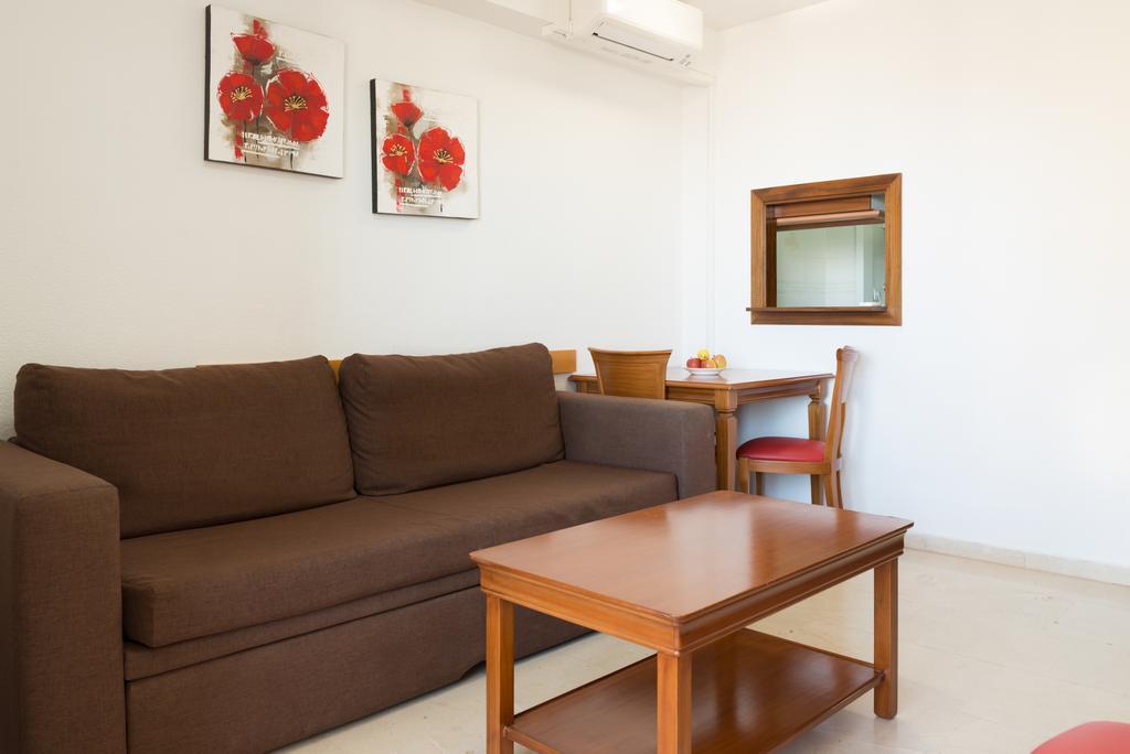 Apartamento Gemelos 4 *