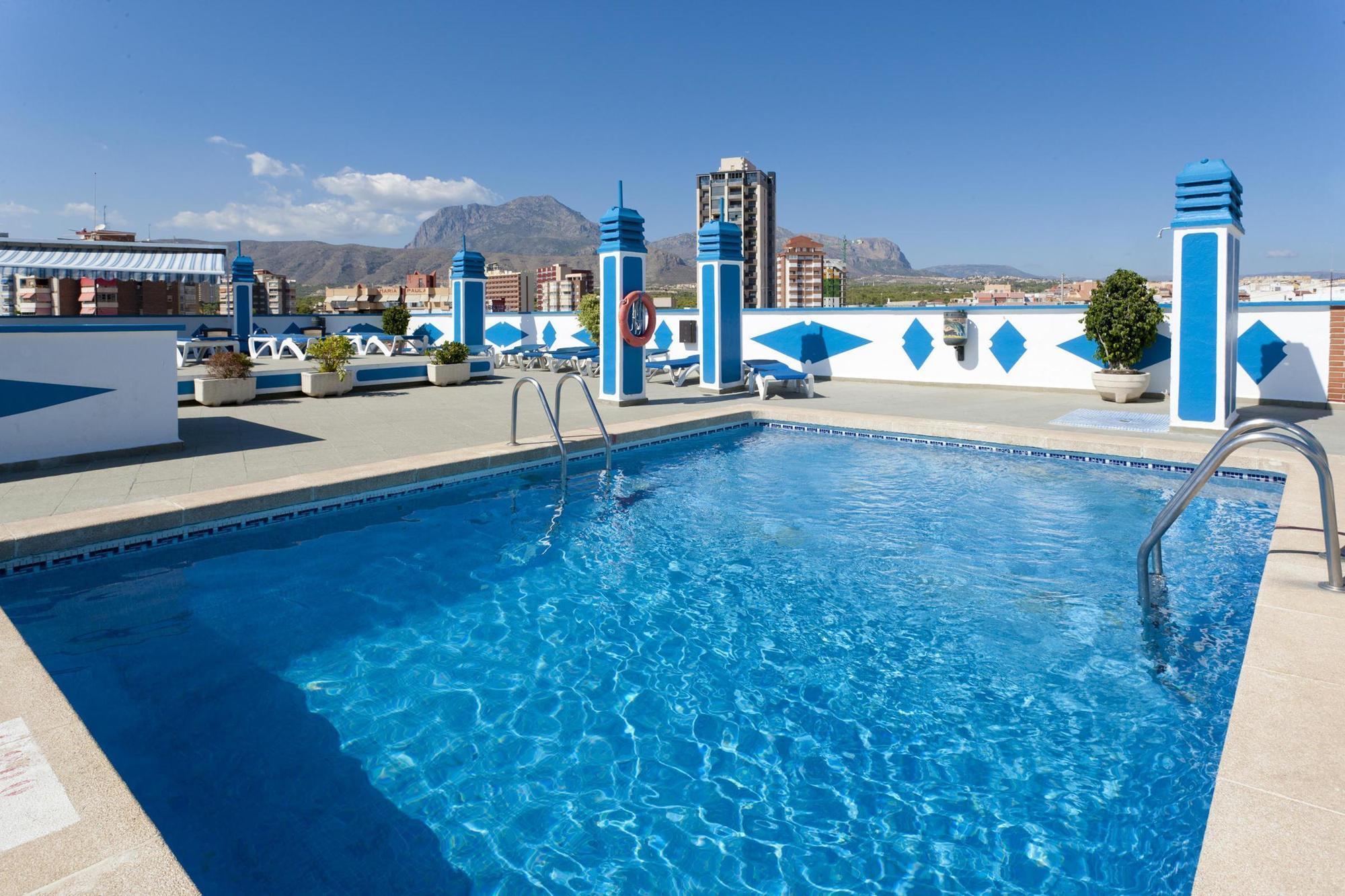 Hotel Port Fleming 2*