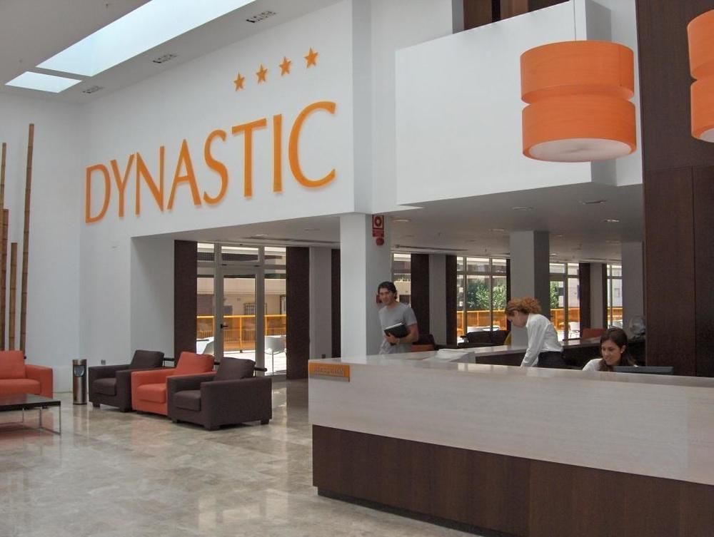 Dynastic Hotel 4*