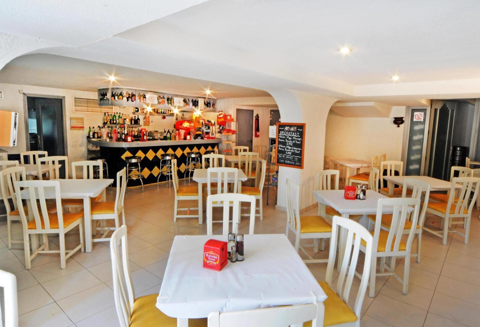 Halley Hotel&apartments Affiliated By Meliá Apartamento Benidorm