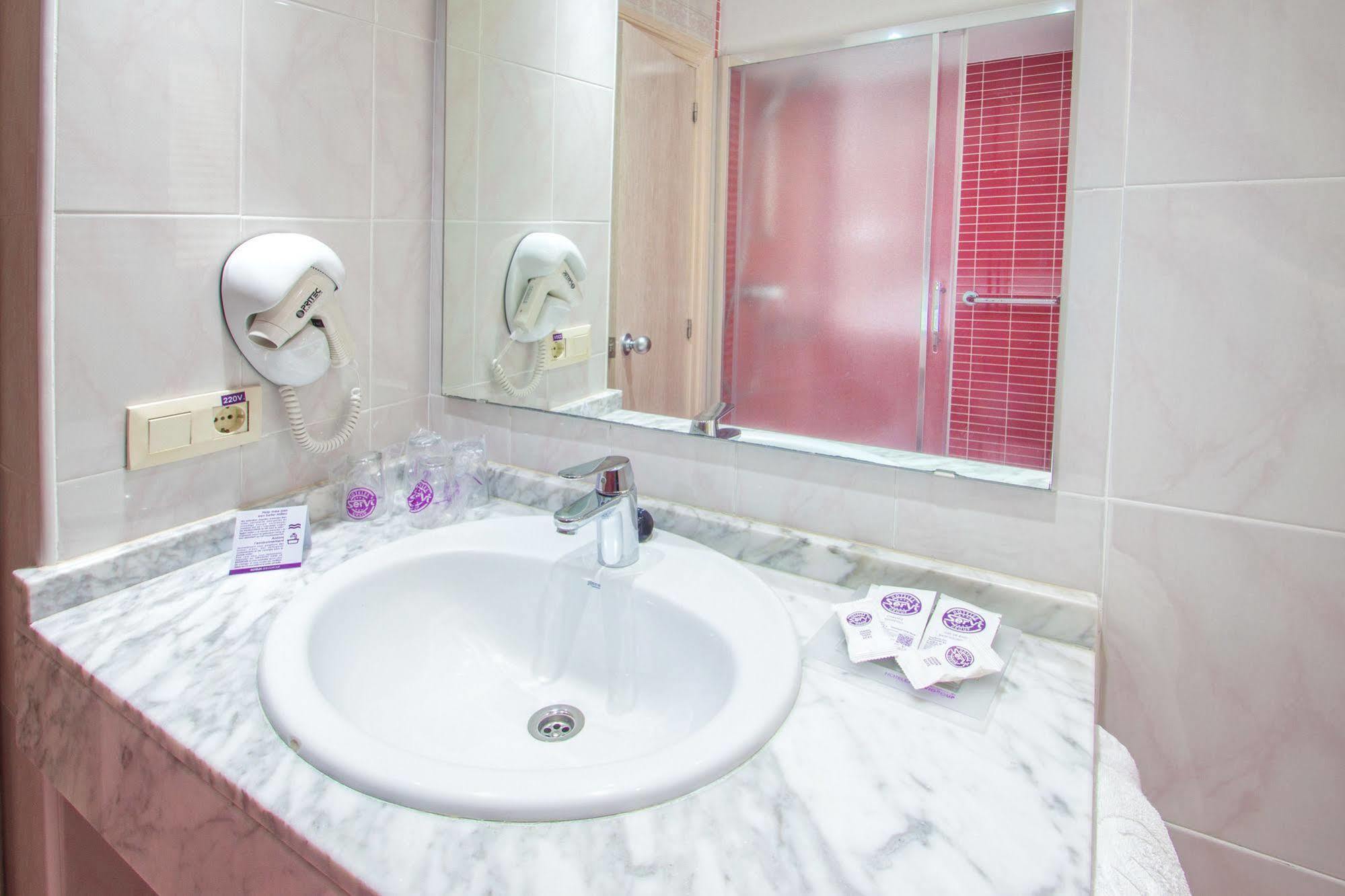 Hotel Servigroup Torre Dorada
