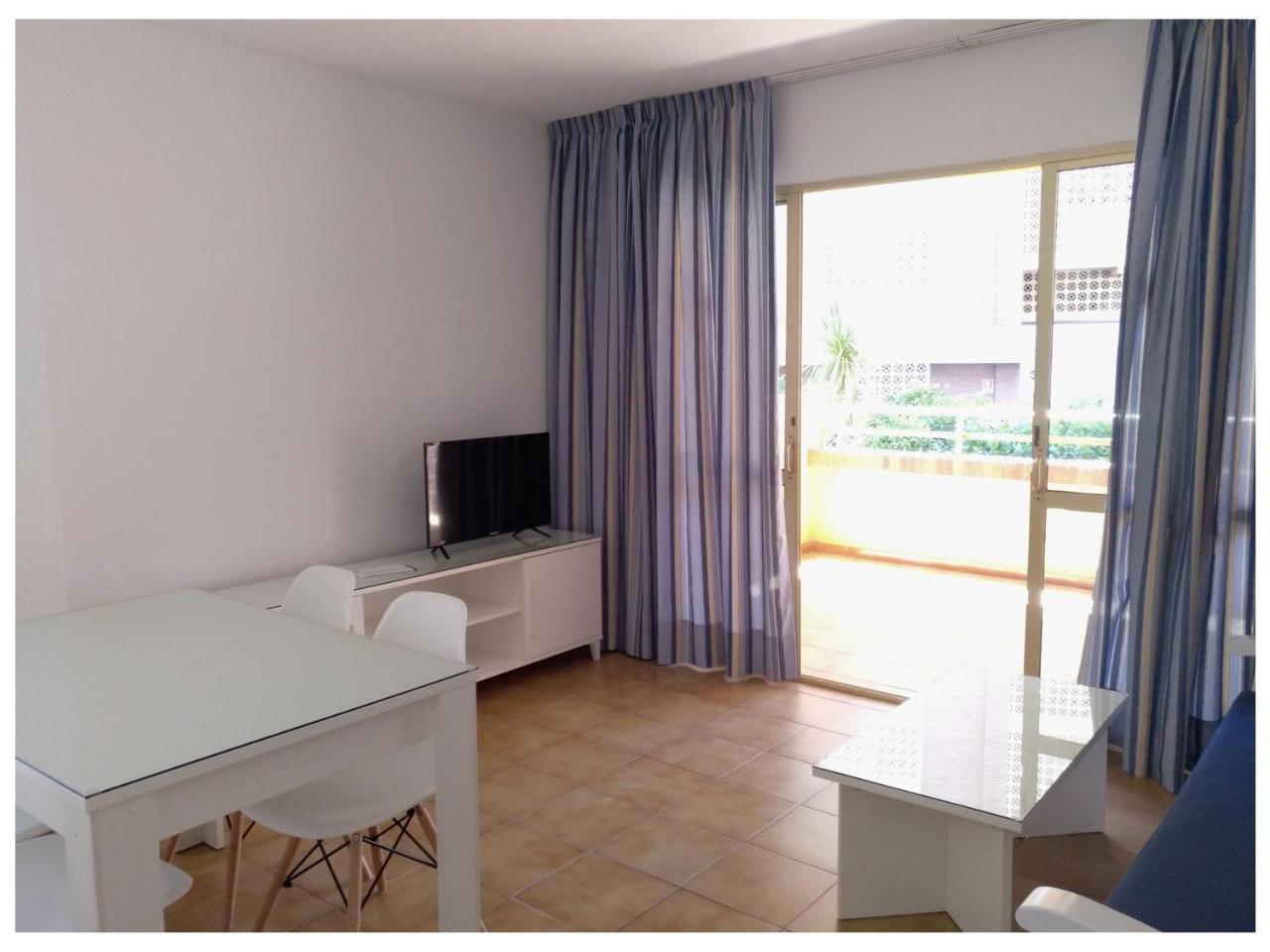 Torre Trébol Apartahotel 2*