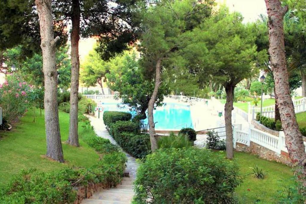 Benidorm, Avenida Paris * Benidorm
