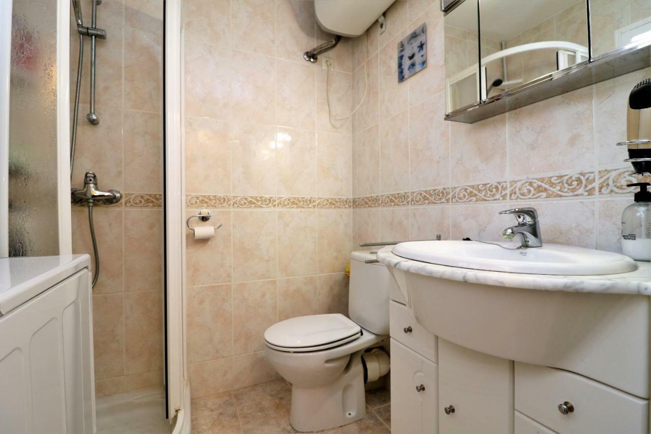 Playmon Park C39 Apartamento