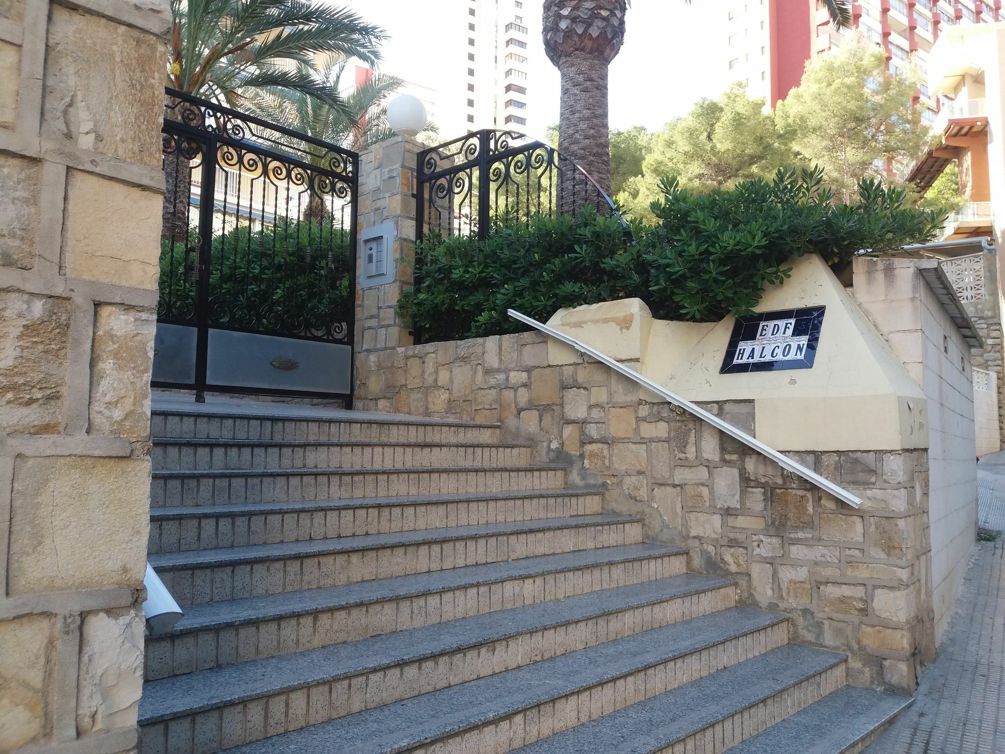 Apartamento Benirent Halcon 4c *