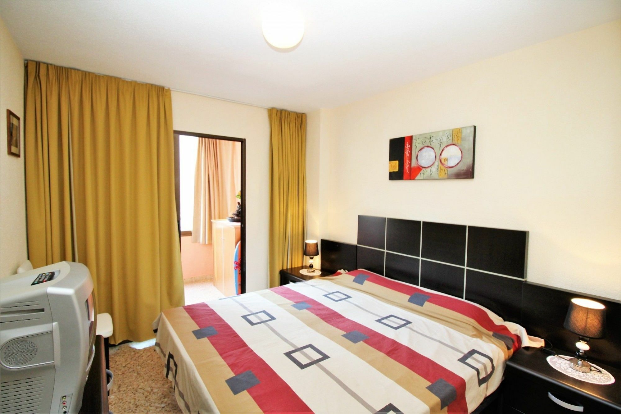 Cadiz 4b Benidorm