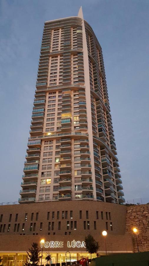 Highrise With Private Terrace & Sea Views - 34th Floor *