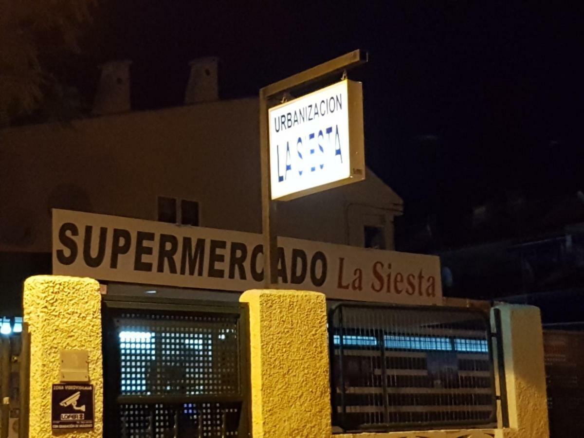 La Siesta *