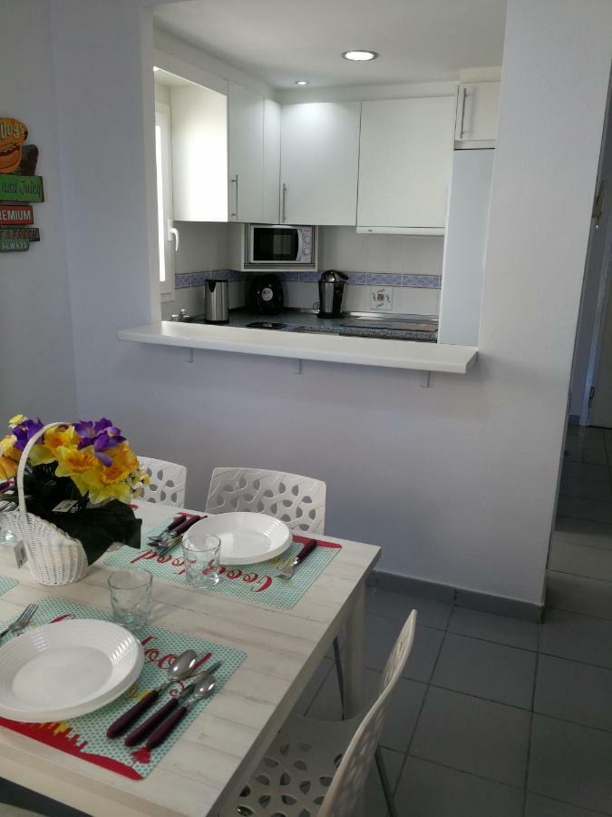Apartamento Primera Linea De Playa Marina Apartamento