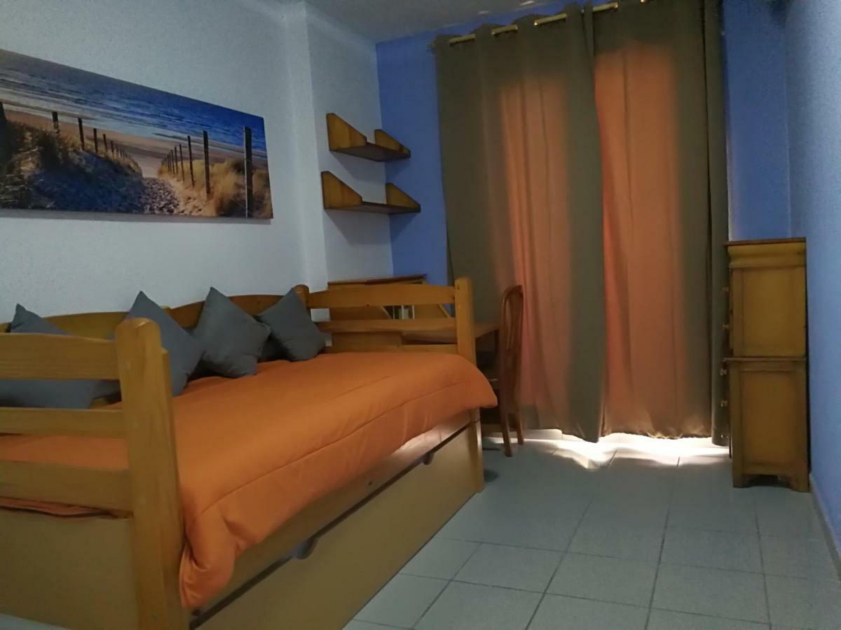 Apartamento Apartamento Primera Linea De Playa Marina