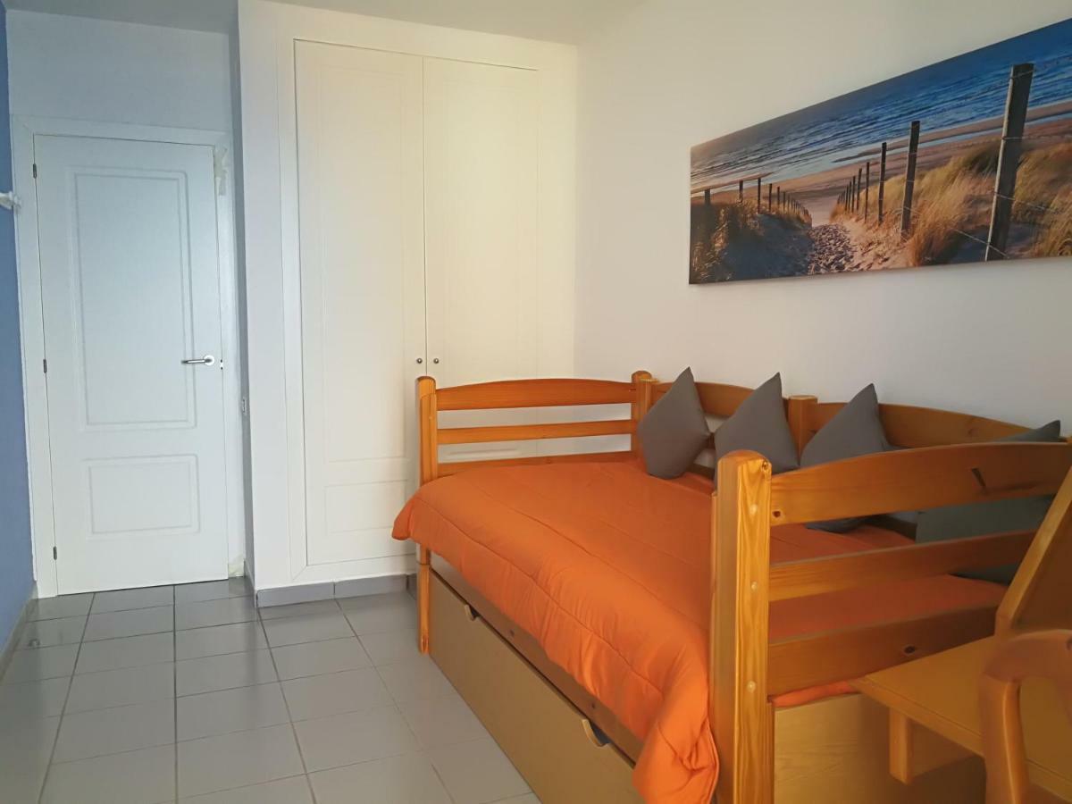 Apartamento Primera Linea De Playa Marina Apartamento
