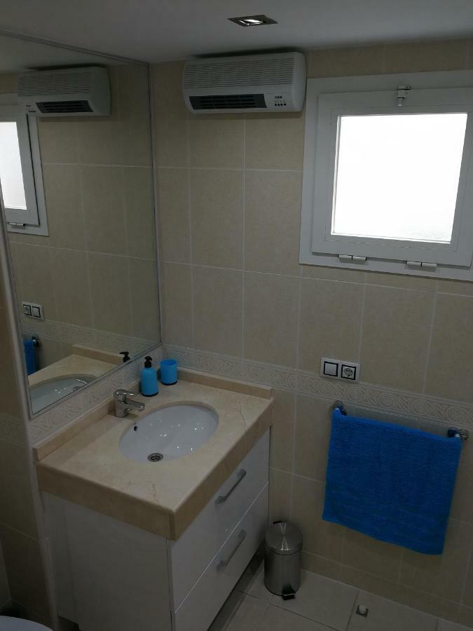 Apartamento Primera Linea De Playa Marina Apartamento Benidorm