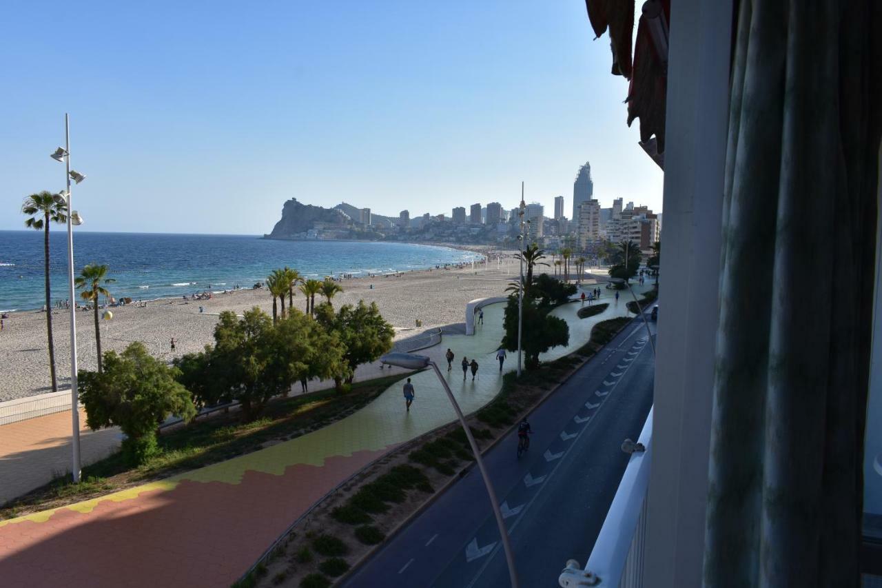 Preciso En Primera Linia * Benidorm