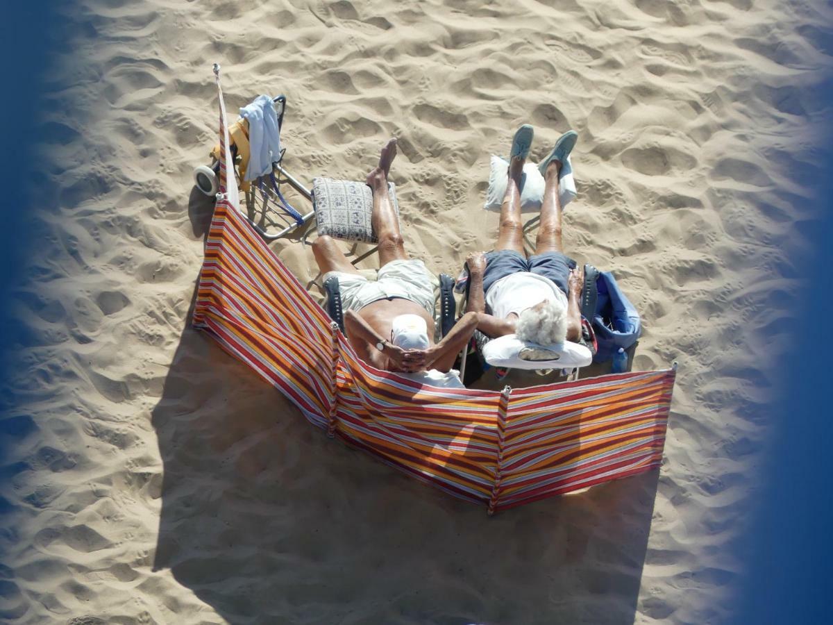 Primera Línea Playa Levante Apartamento