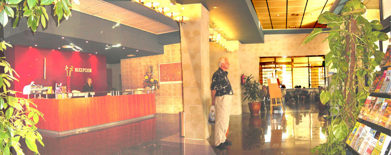 Olympus Hotel 4*