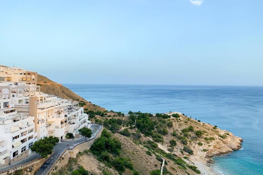 Balcón Al Mediterráneo Y Skyline De Apartamento *