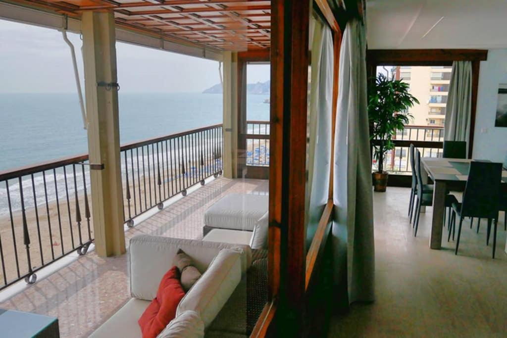 Levante Front Of The Sea Estacha *