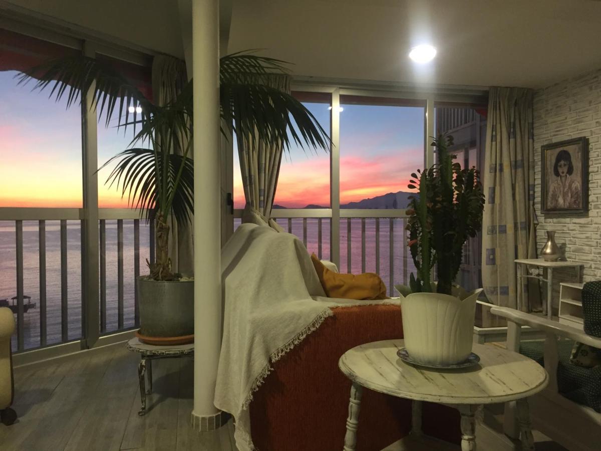 Levante Sea View Apartamento *