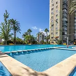 Amazing Benidorm Views 2BR Flat - Pool - Parking