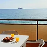 1º Linea Poniente Beach