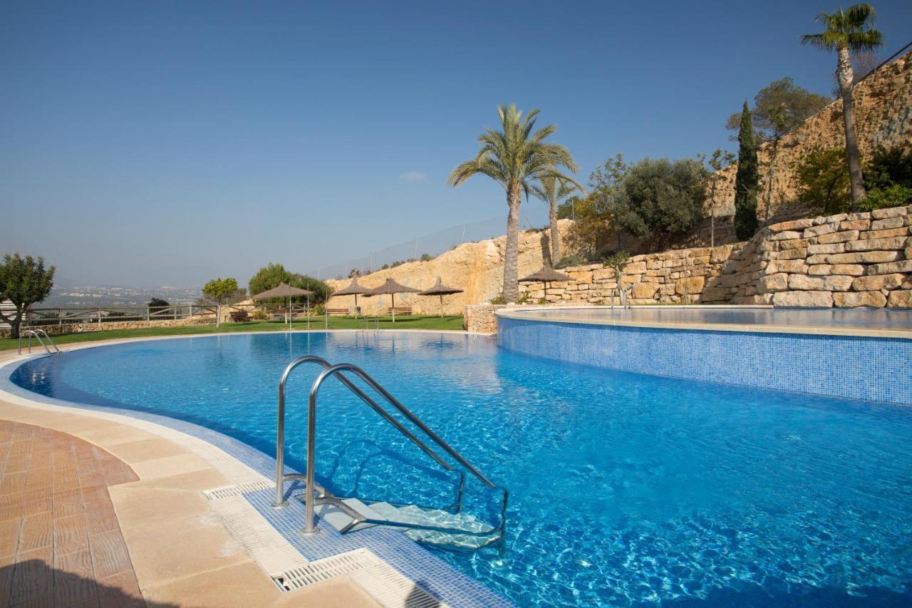 Apartamento High Rise On The 39th Floor With Private Terrace And Sea Views