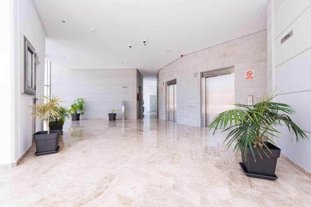 High Rise On The 39th Floor With Private Terrace And Sea Views Apartamento