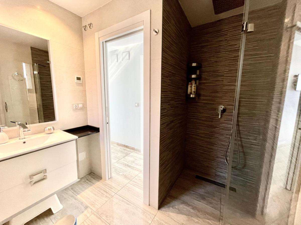 Apartamento Exclusive On The First Line Of Mar Y Sol Benidorm