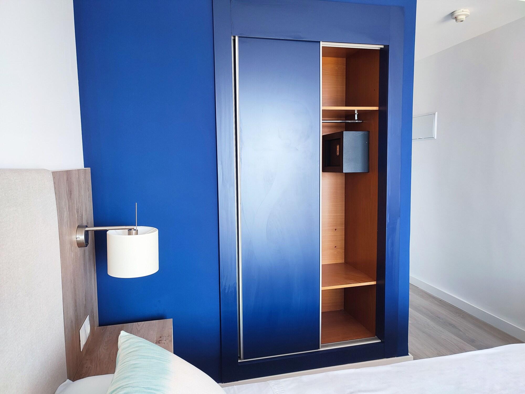 Hotel Flats Friends Mar Blau (adults Only) 2*