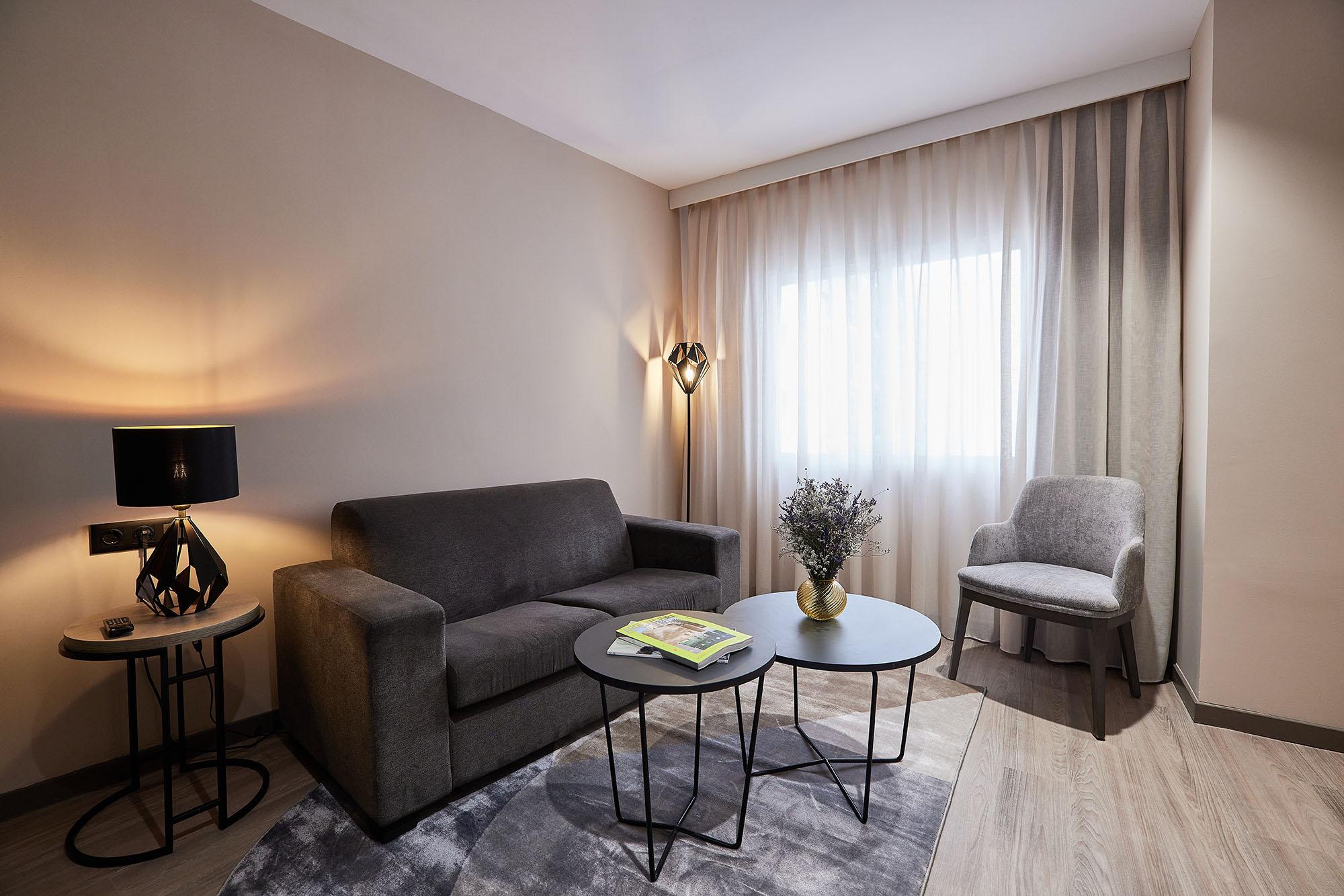 Bristol 4 Sup Hotel 4*