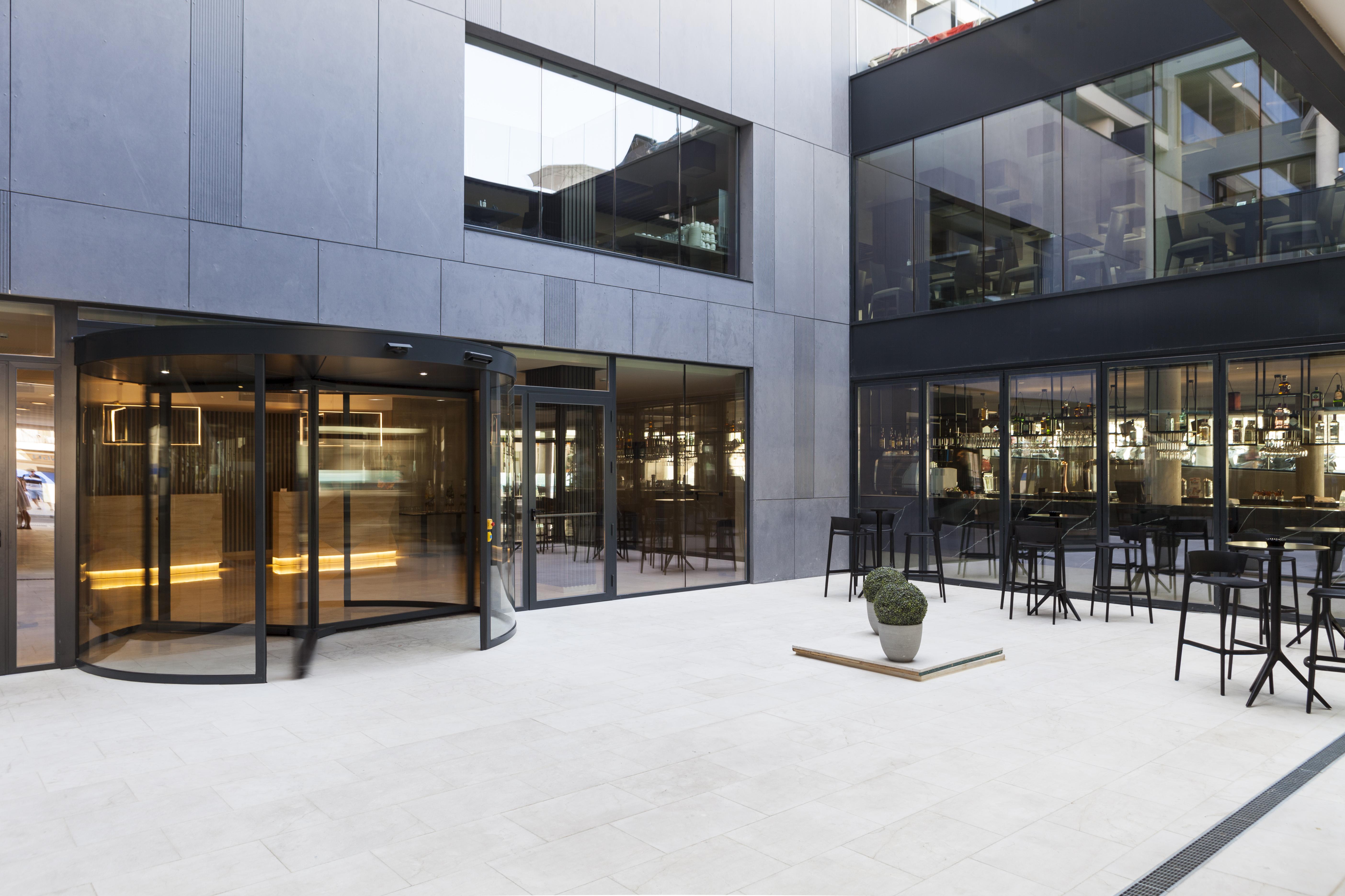 Bristol 4 Sup Hotel 4*