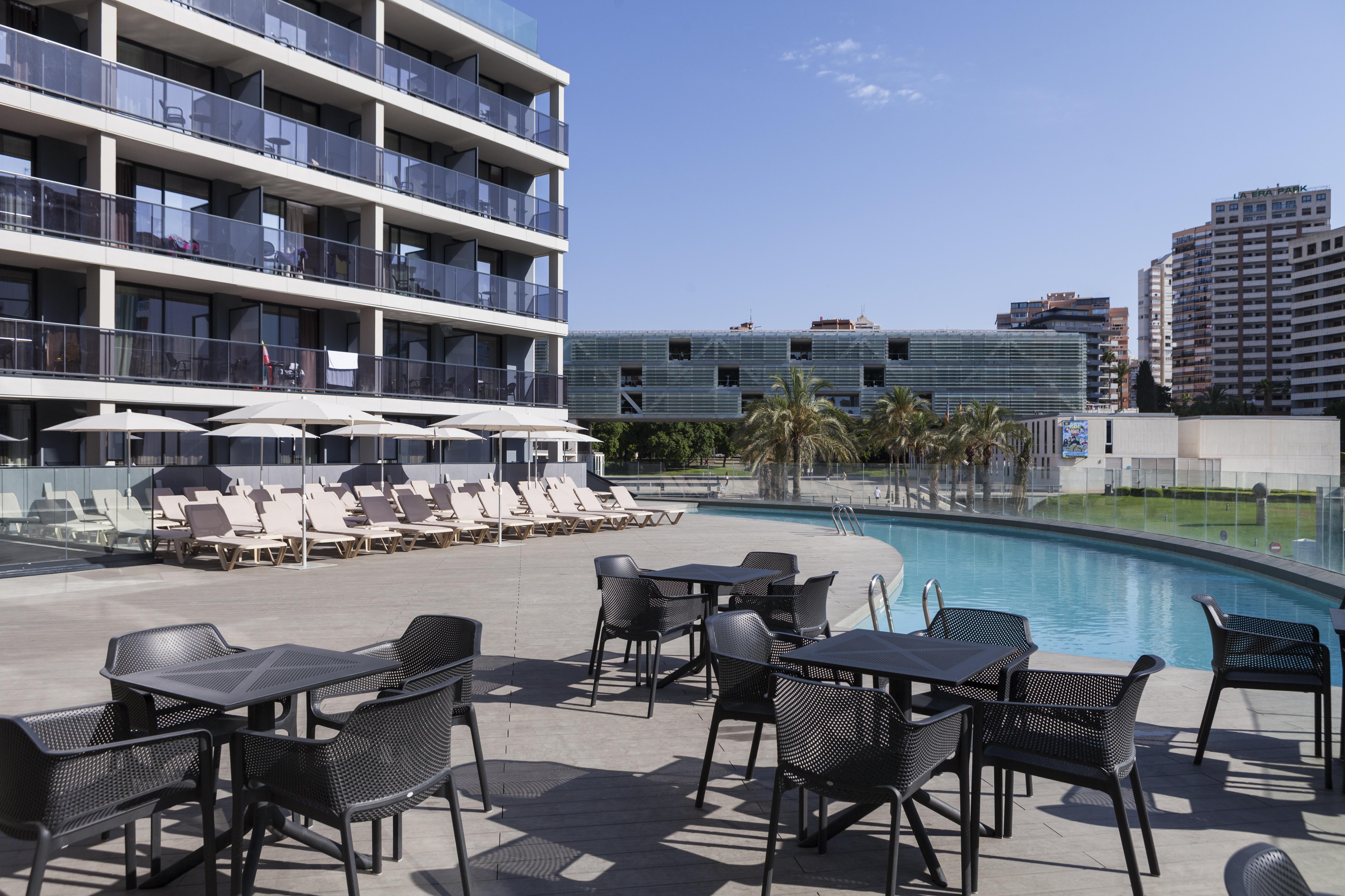 Bristol 4 Sup 4* Benidorm