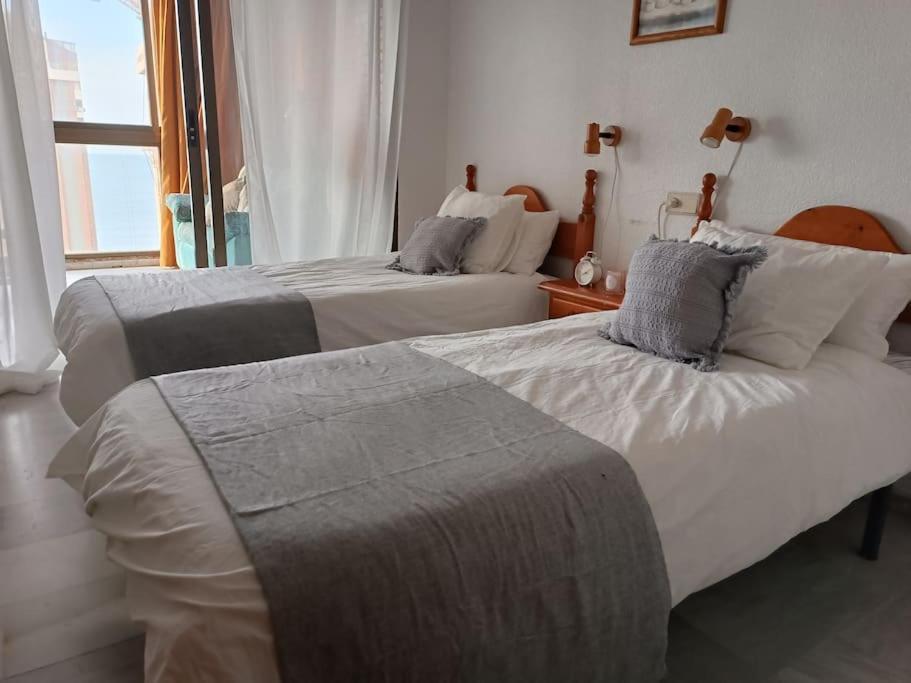 Apartamento Apto Con Piscina Y Vistas Al Mar Benidorm