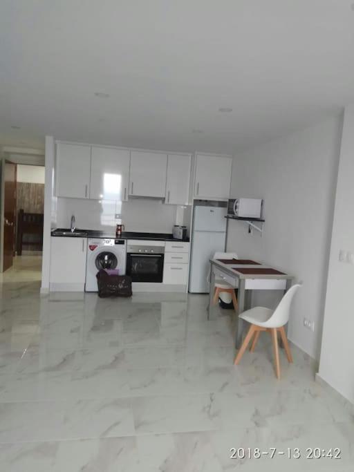 Estudio Playa Levante *