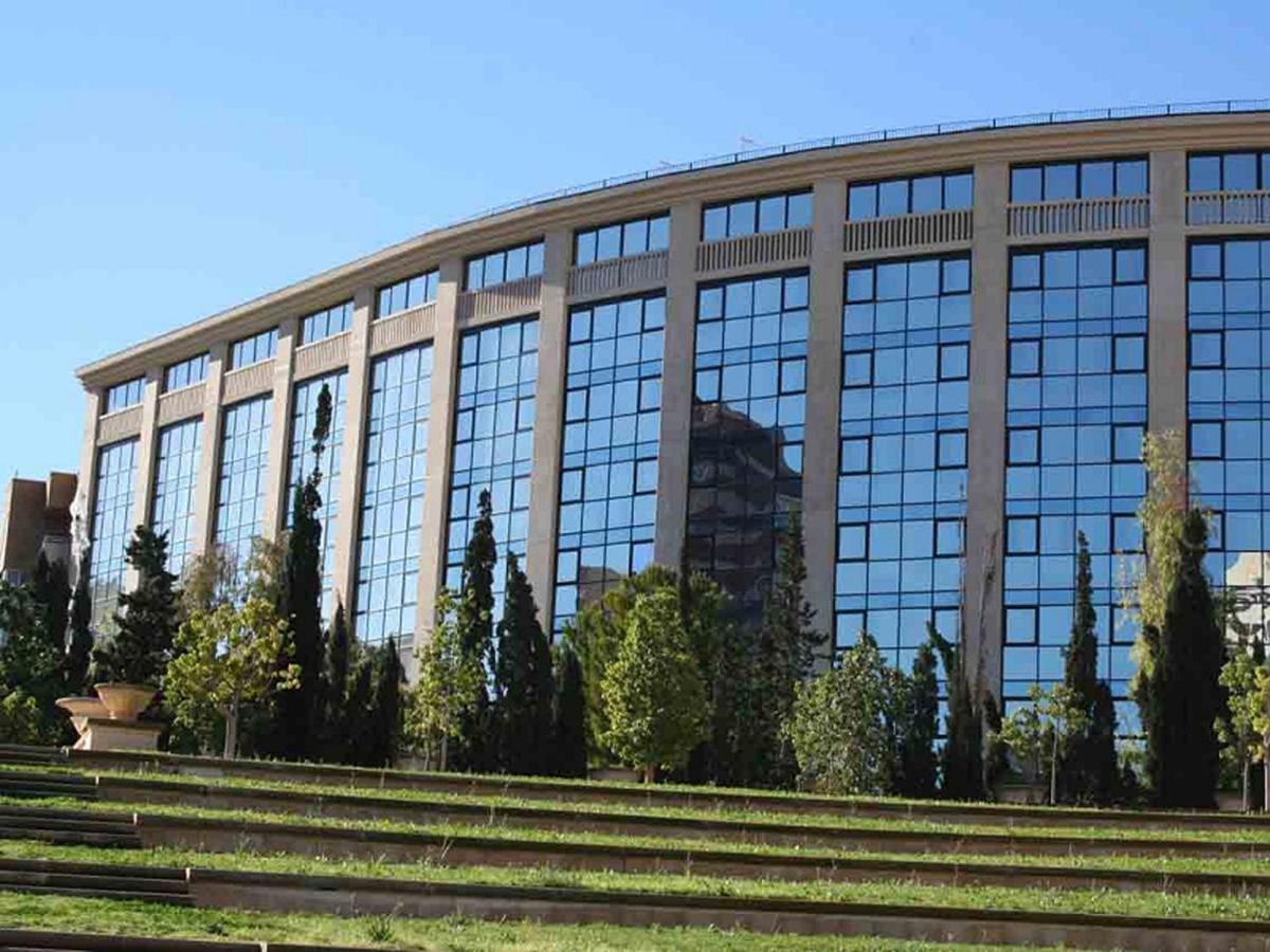 Magic Atrium Plaza *