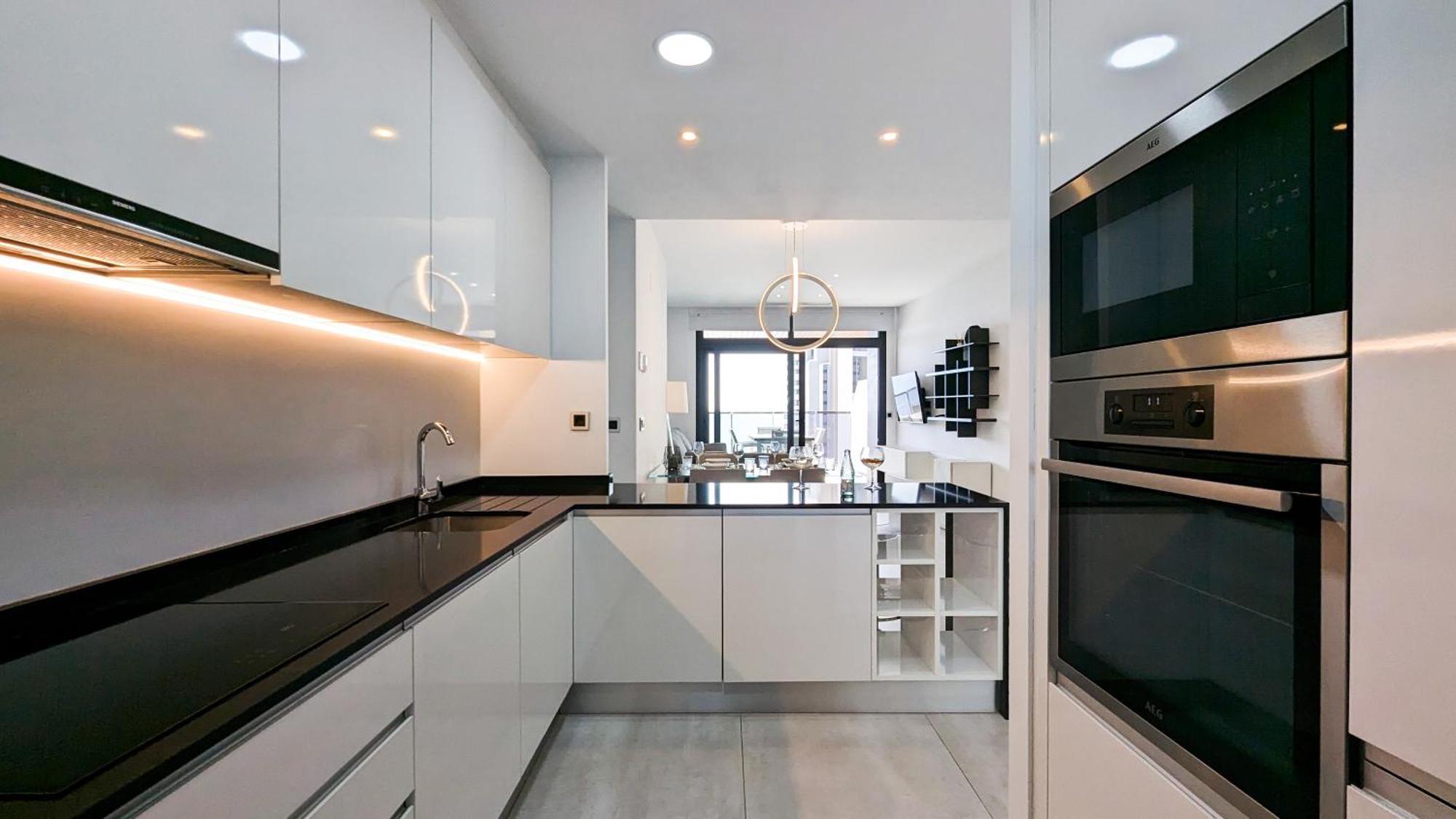 Sunset Waves Luxury Apartamento *