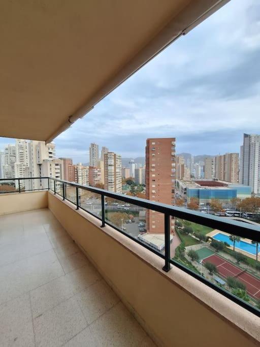 Apartamento En Paraiso Centro *