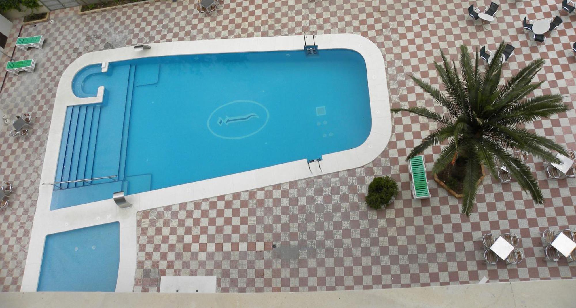 Hotel Joya 3*