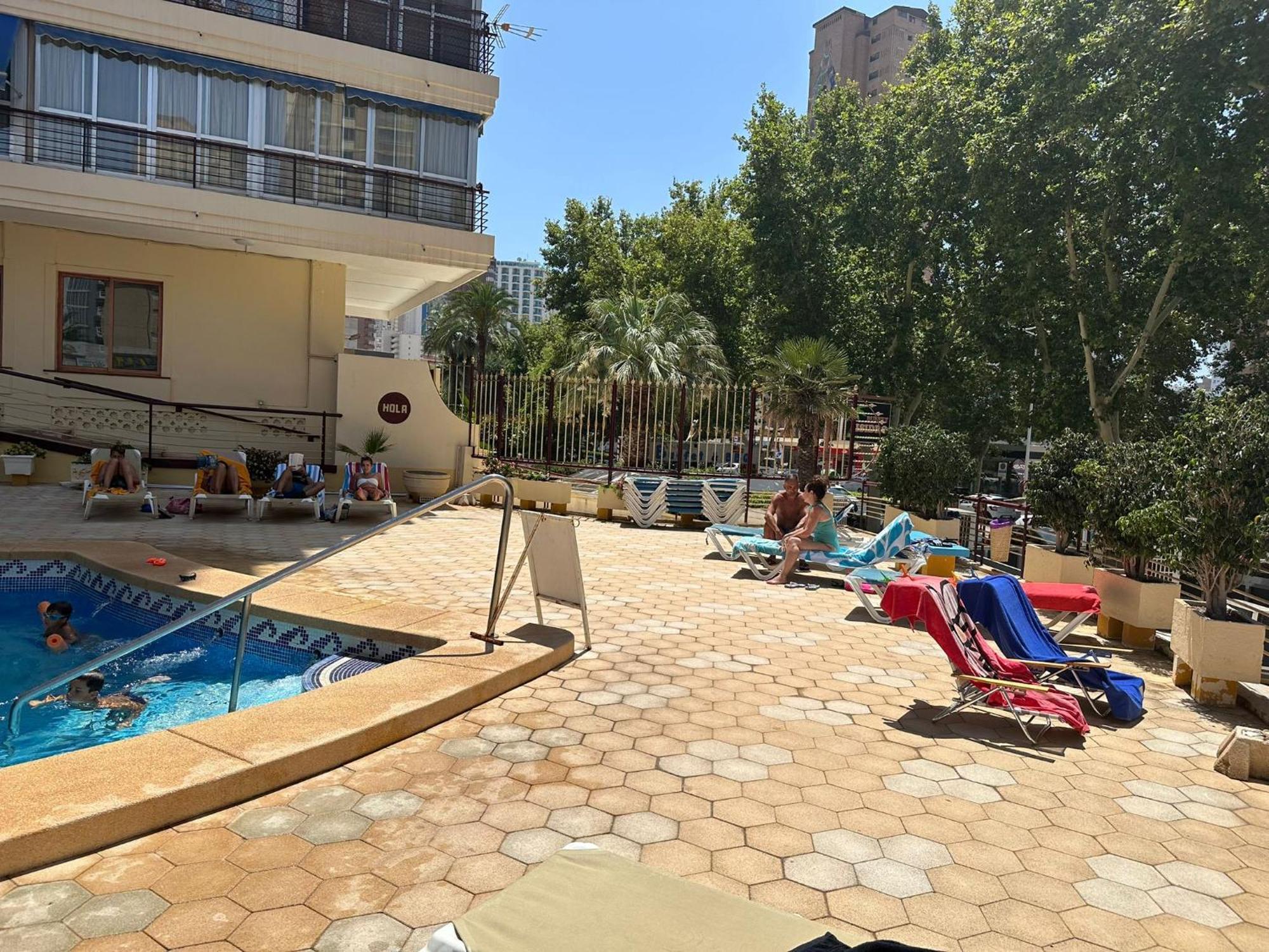 Apartamento Grosse Mit Grosser Terrasse An Der Costa Blanca - 250 M Vom