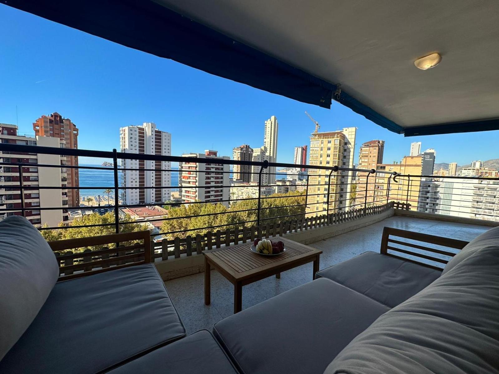 Apartamento Grosse Mit Grosser Terrasse An Der Costa Blanca - 250 M Vom