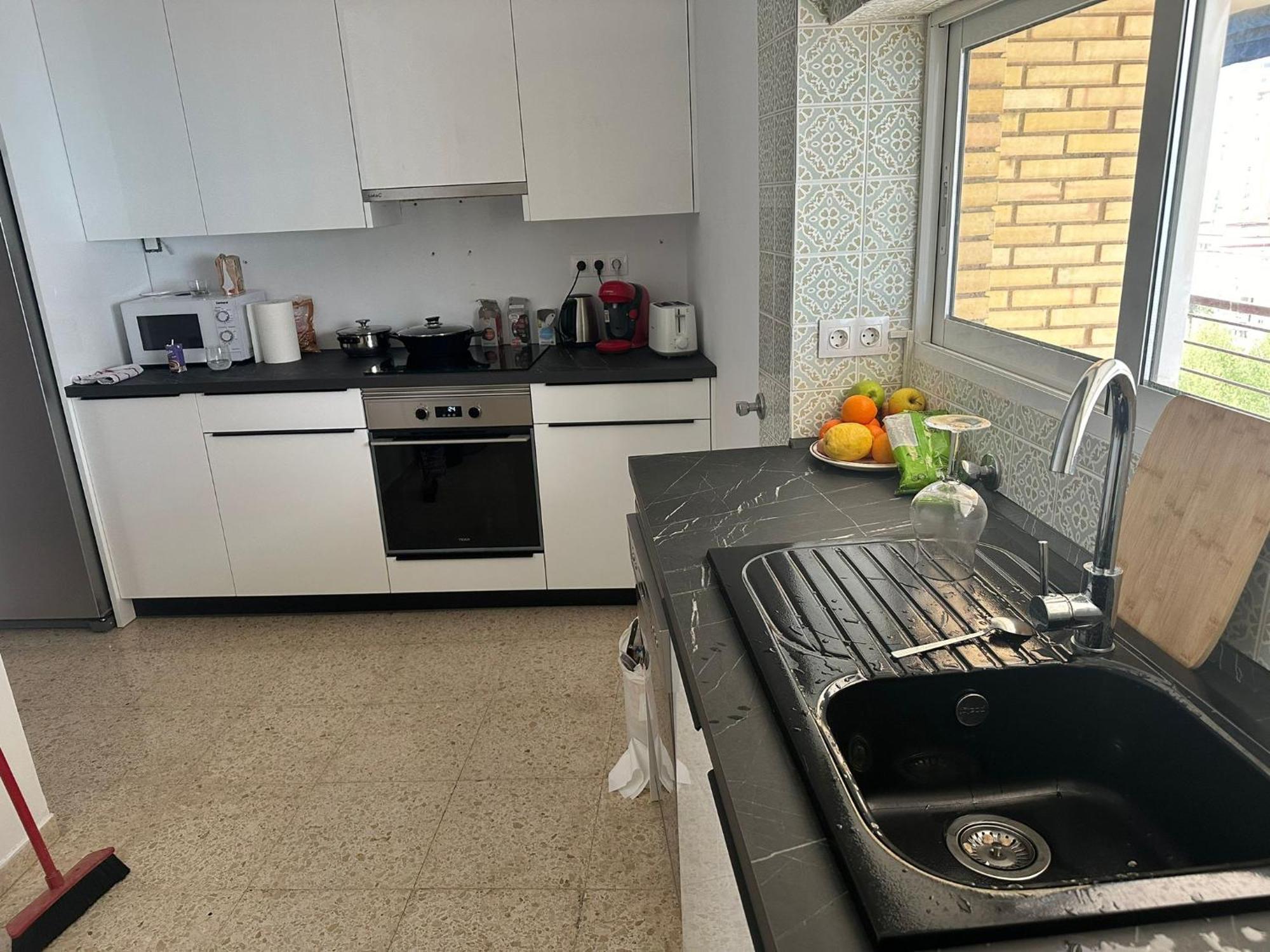 Apartamento Grosse Mit Grosser Terrasse An Der Costa Blanca - 250 M Vom Benidorm