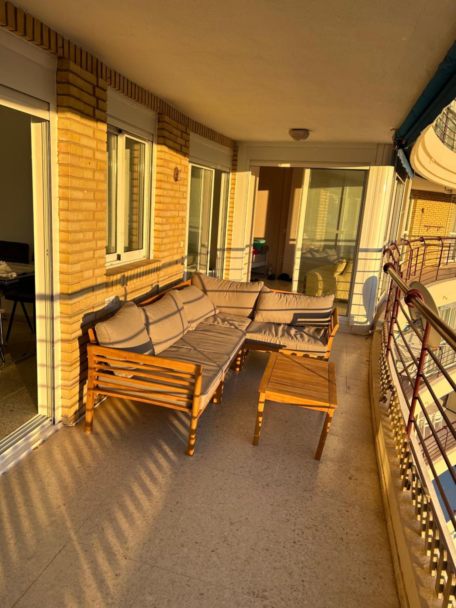 Grosse Mit Grosser Terrasse An Der Costa Blanca - 250 M Vom * Benidorm