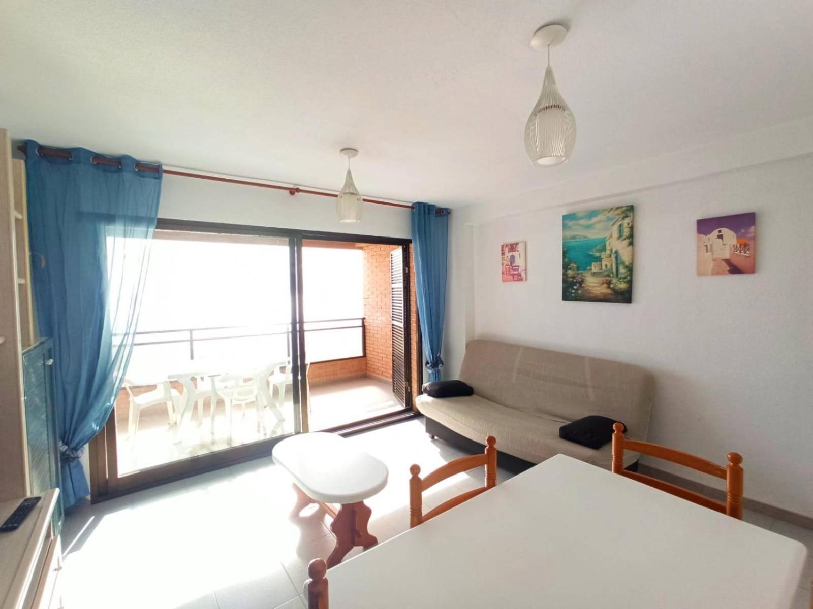 Apartamento 1º Linea Poniente