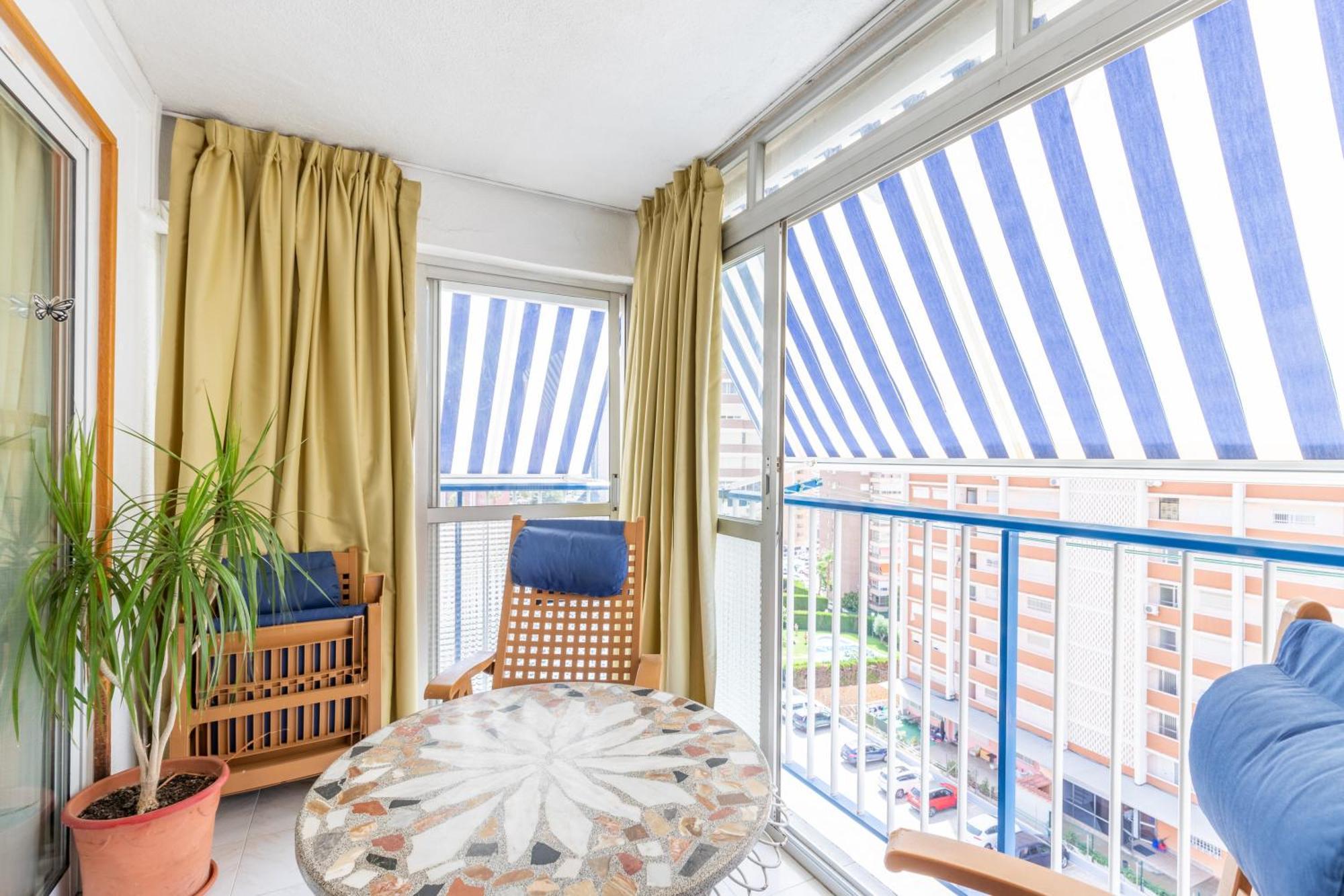 Familias Apartamento *