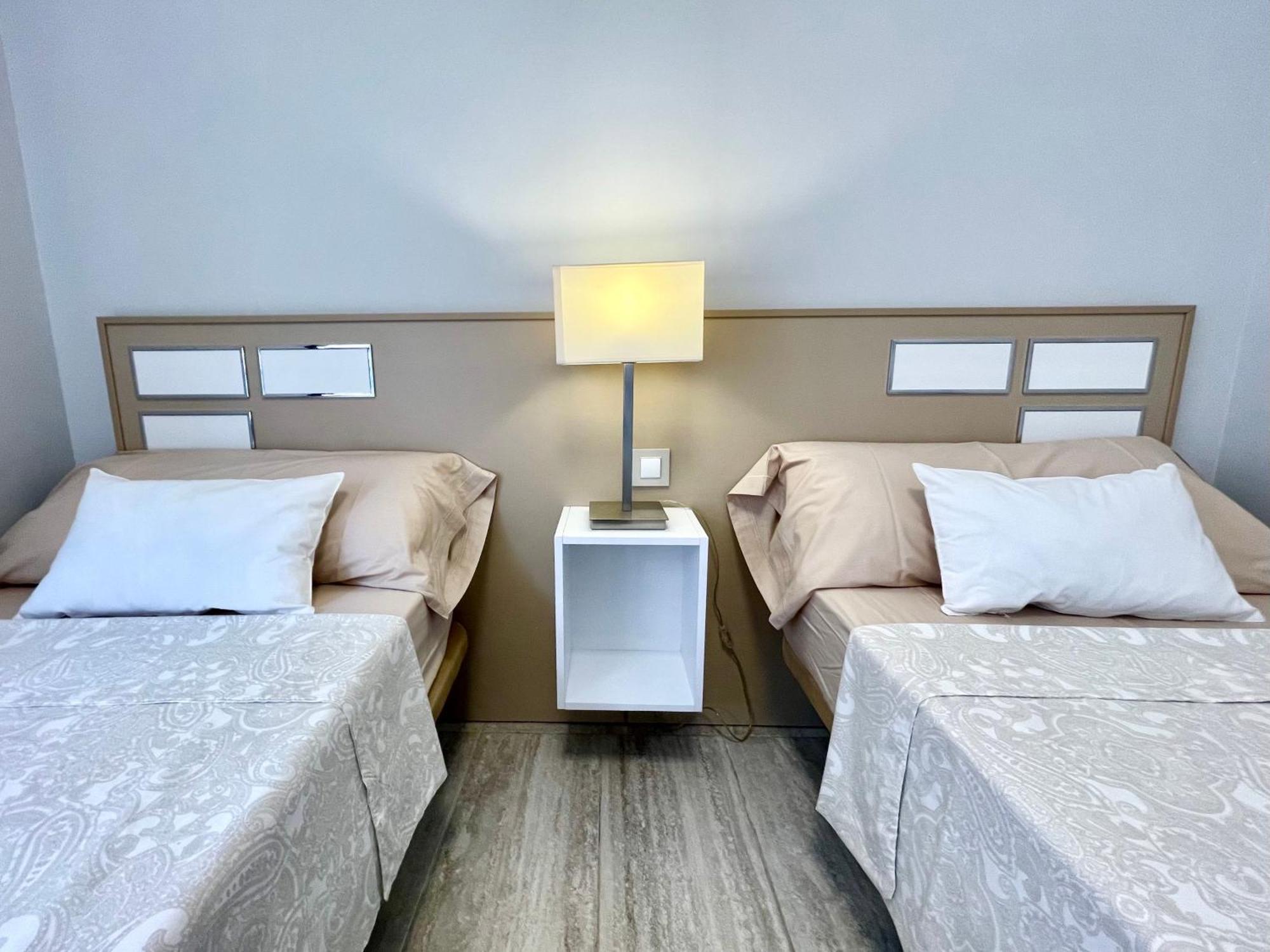 Exclusive On The First Line Of Mar Y Sol Apartamento Benidorm