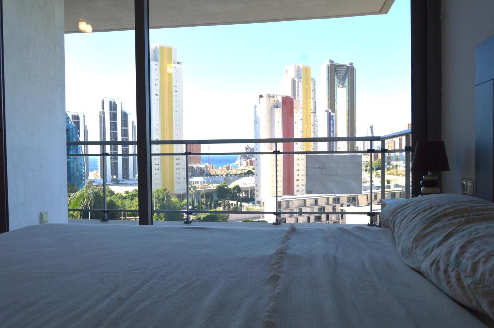 Tu Paraiso Costero En Playa De Poniente, Vistas Al Mar, Arena Dorada Y Un Entorno De Lujo Apartamento