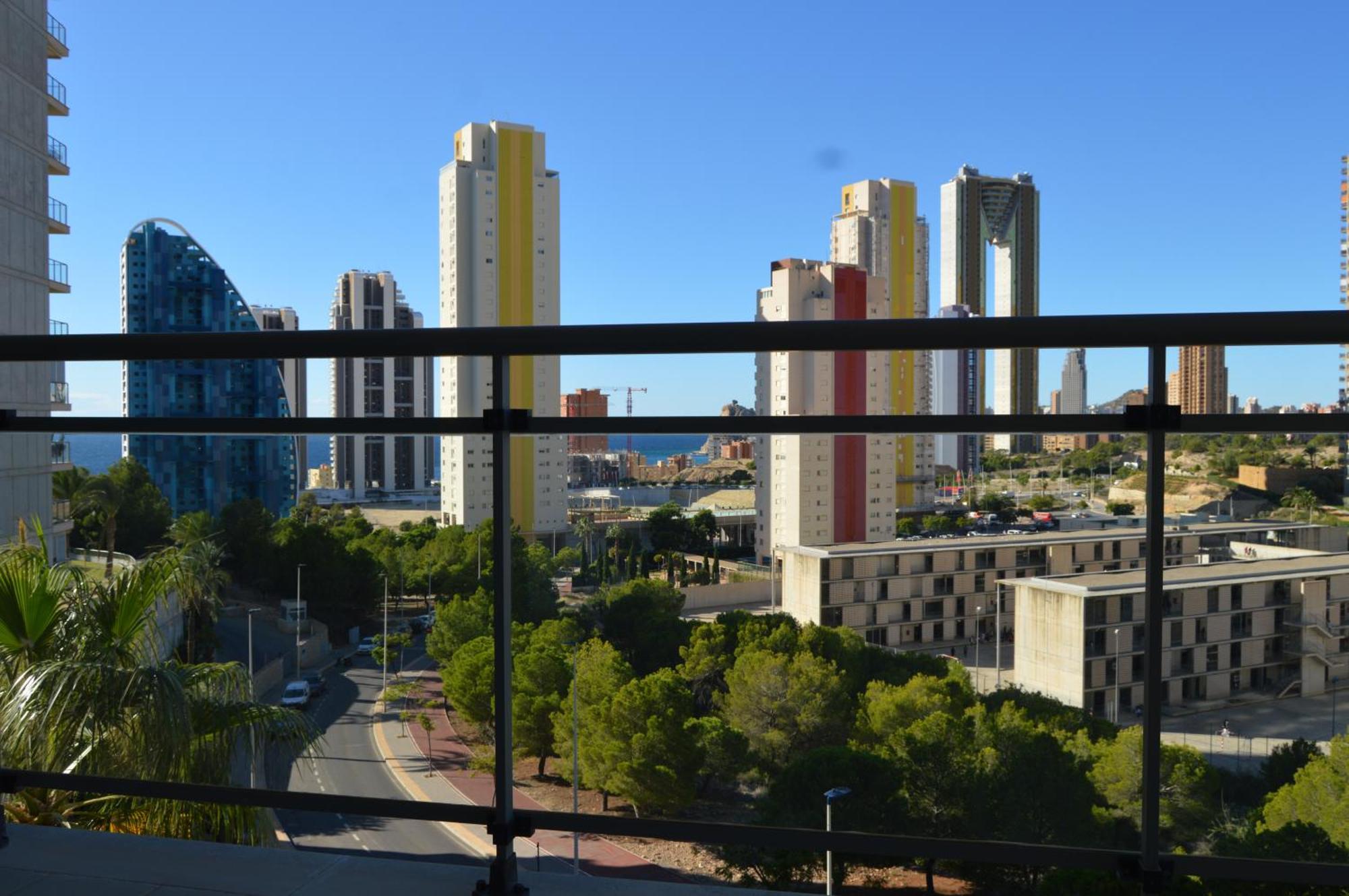 Apartamento Tu Paraiso Costero En Playa De Poniente, Vistas Al Mar, Arena Dorada Y Un Entorno De Lujo *
