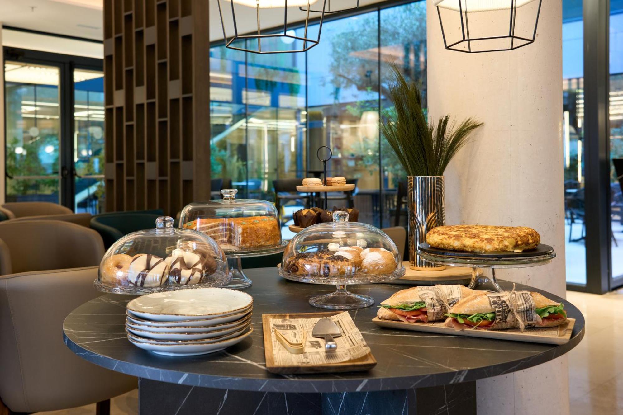 Bristol 4 Sup Hotel 4*