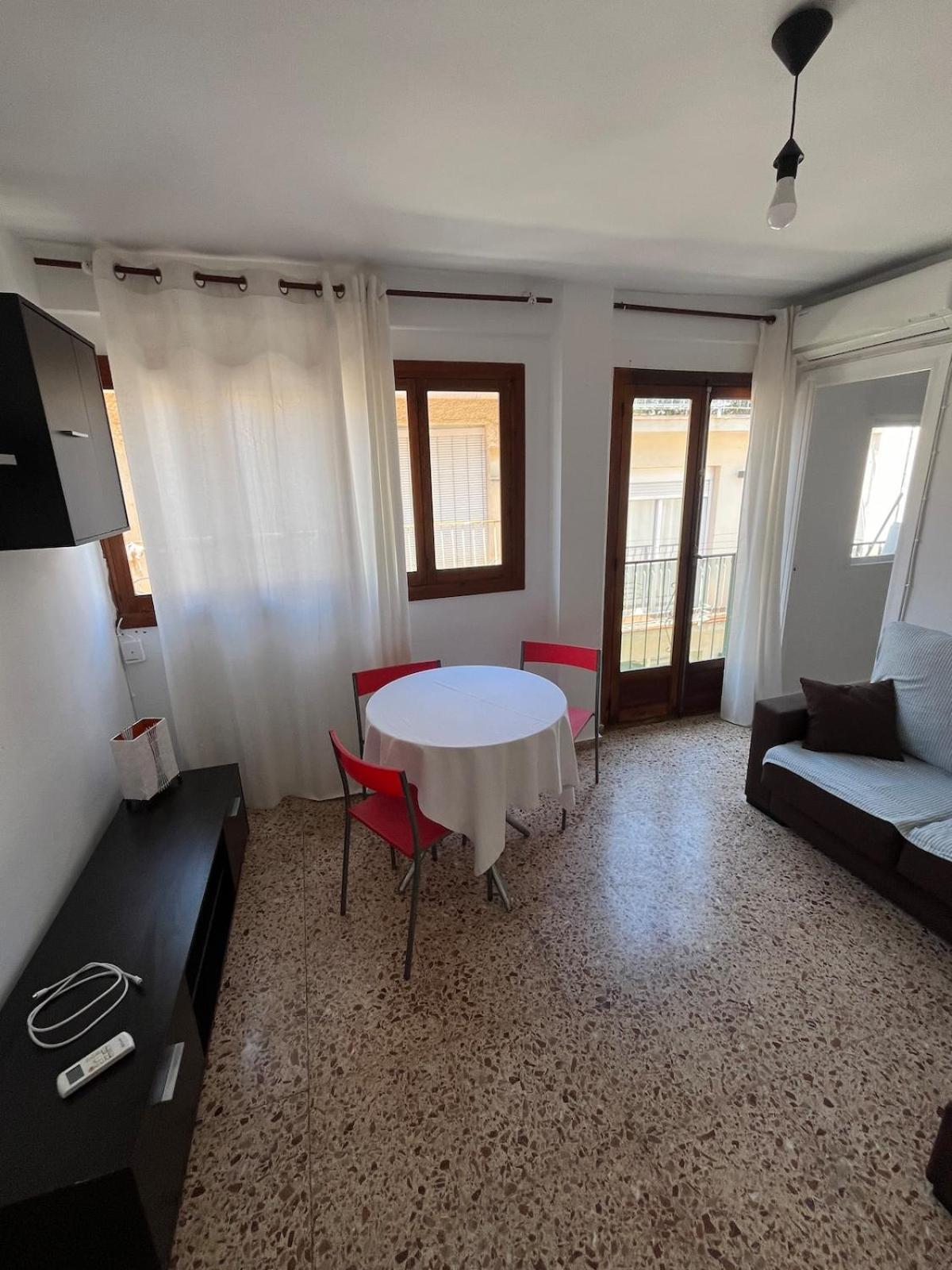 San Vicente Centro Trg Apartamento *