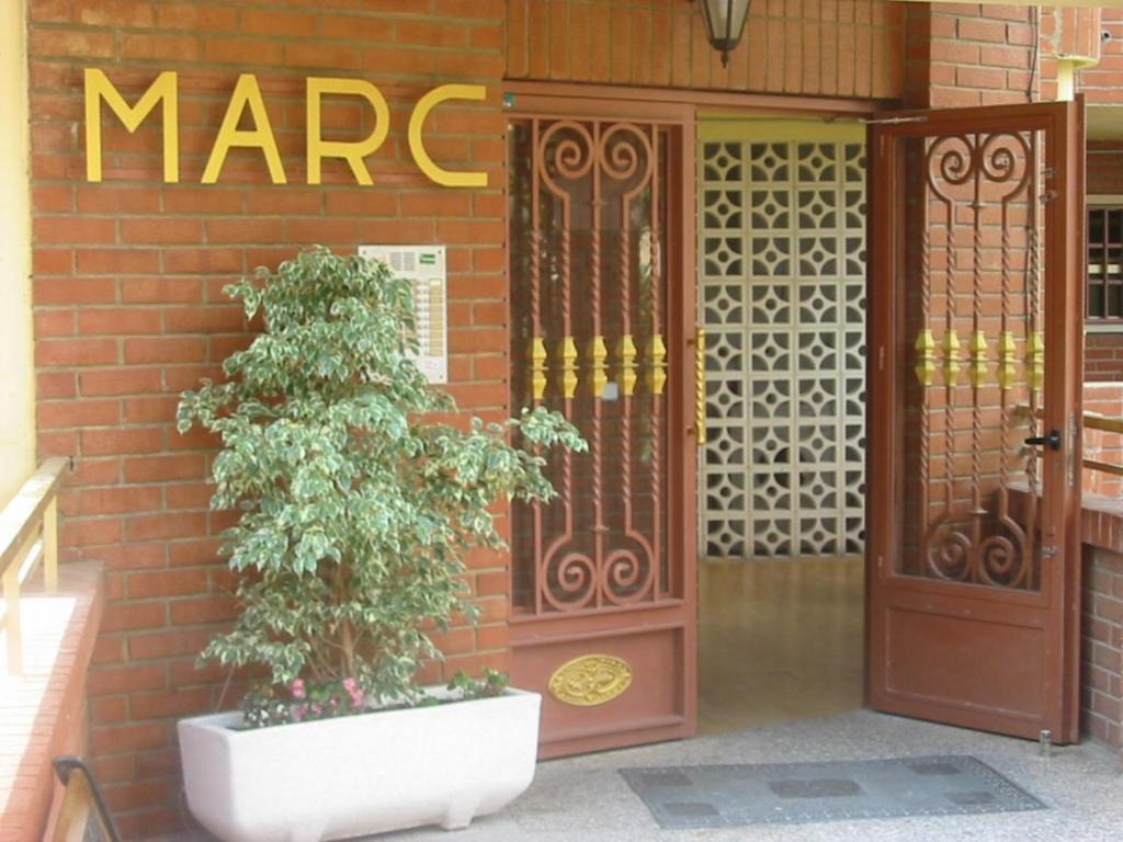 Marc Hotel 2*