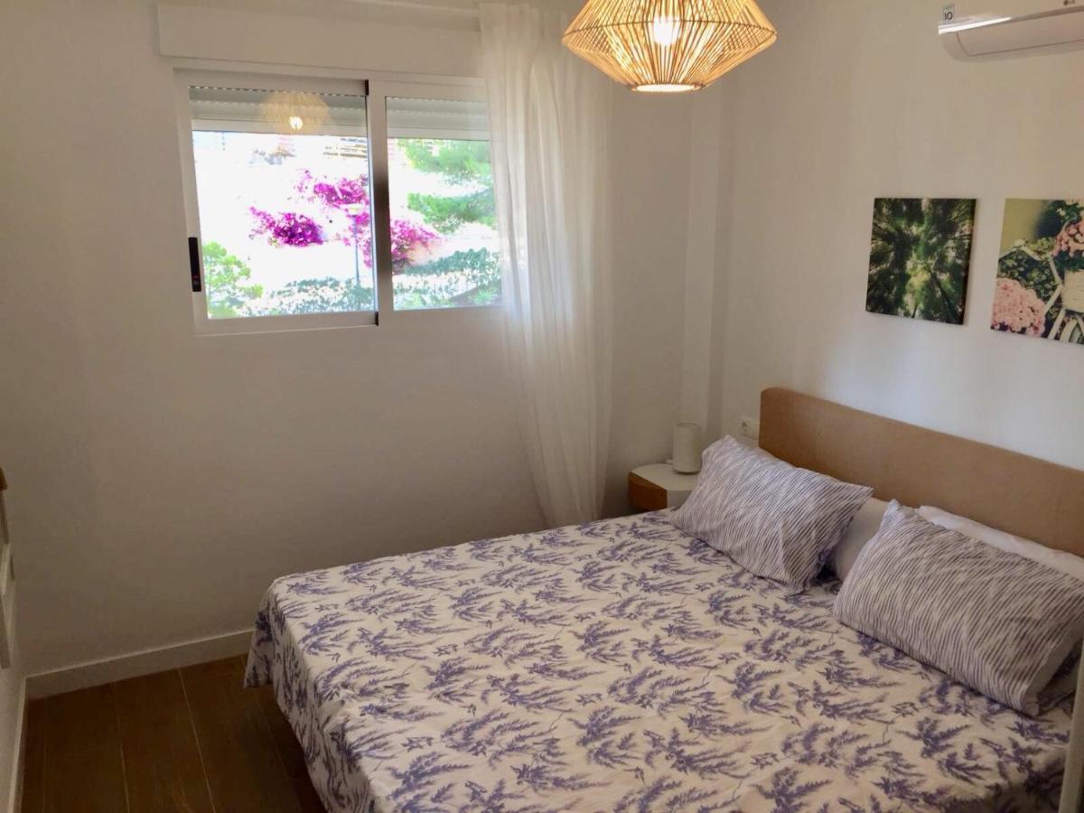 Av/ Armada Española, Ed/ Fernandos, 5, 5º H2 * Benidorm